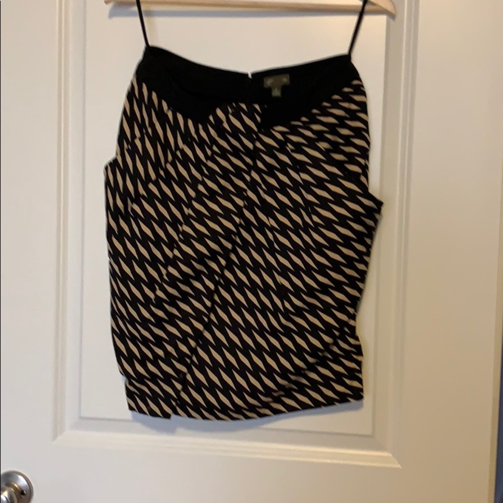 Black and brown tulip skirt with pockets!